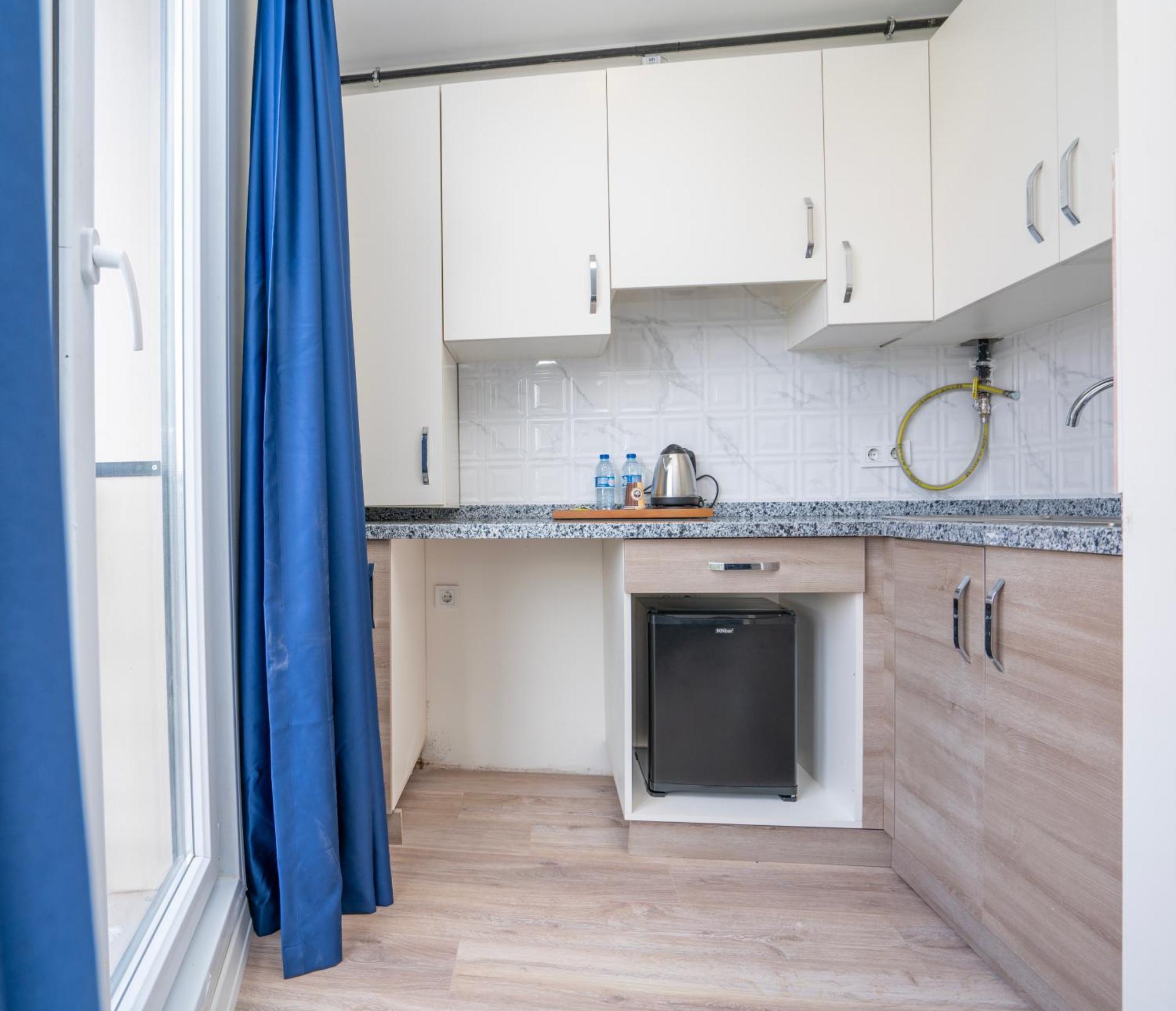 Guest Suites Стамбул Экстерьер фото