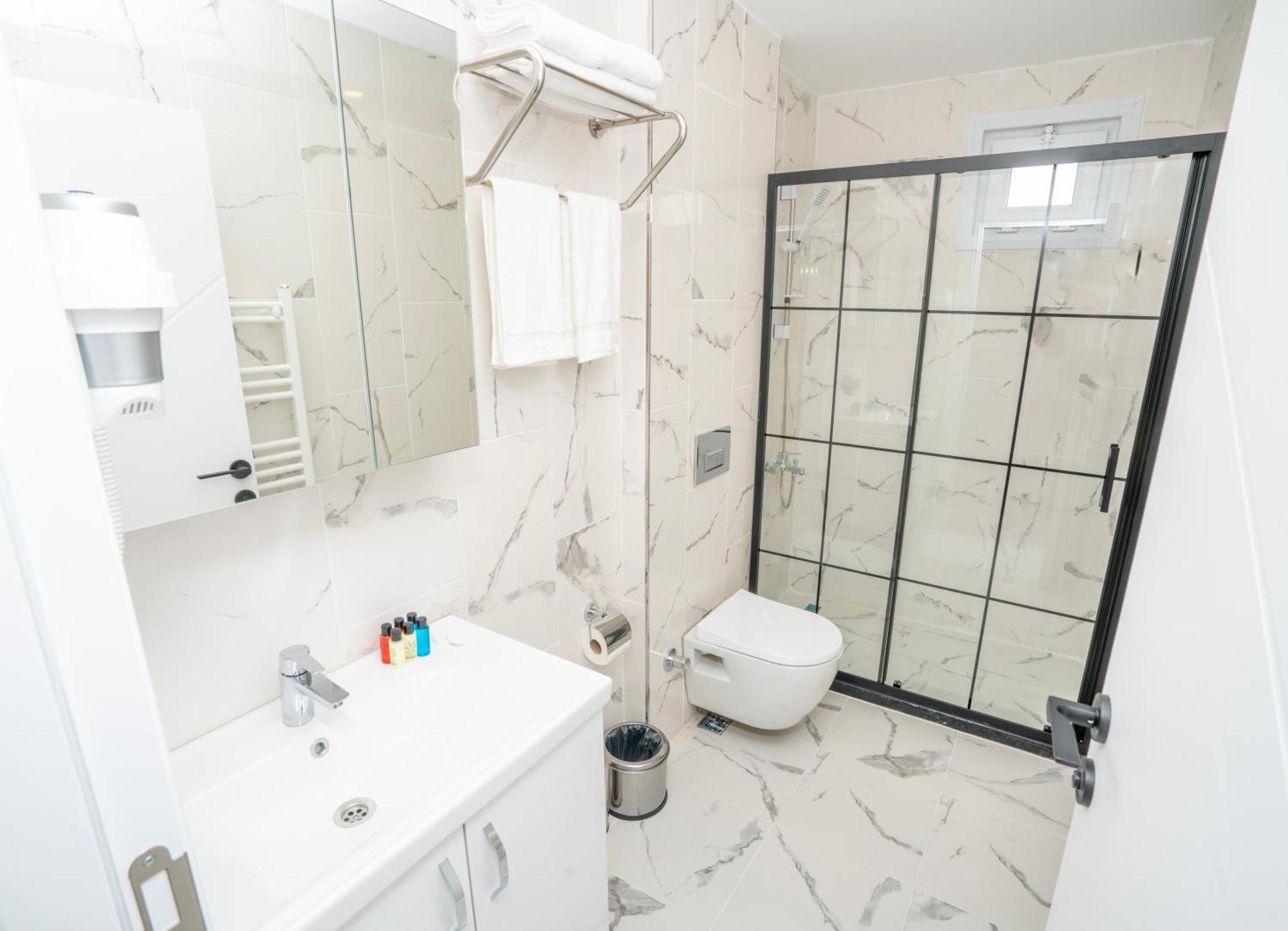 Guest Suites Стамбул Экстерьер фото